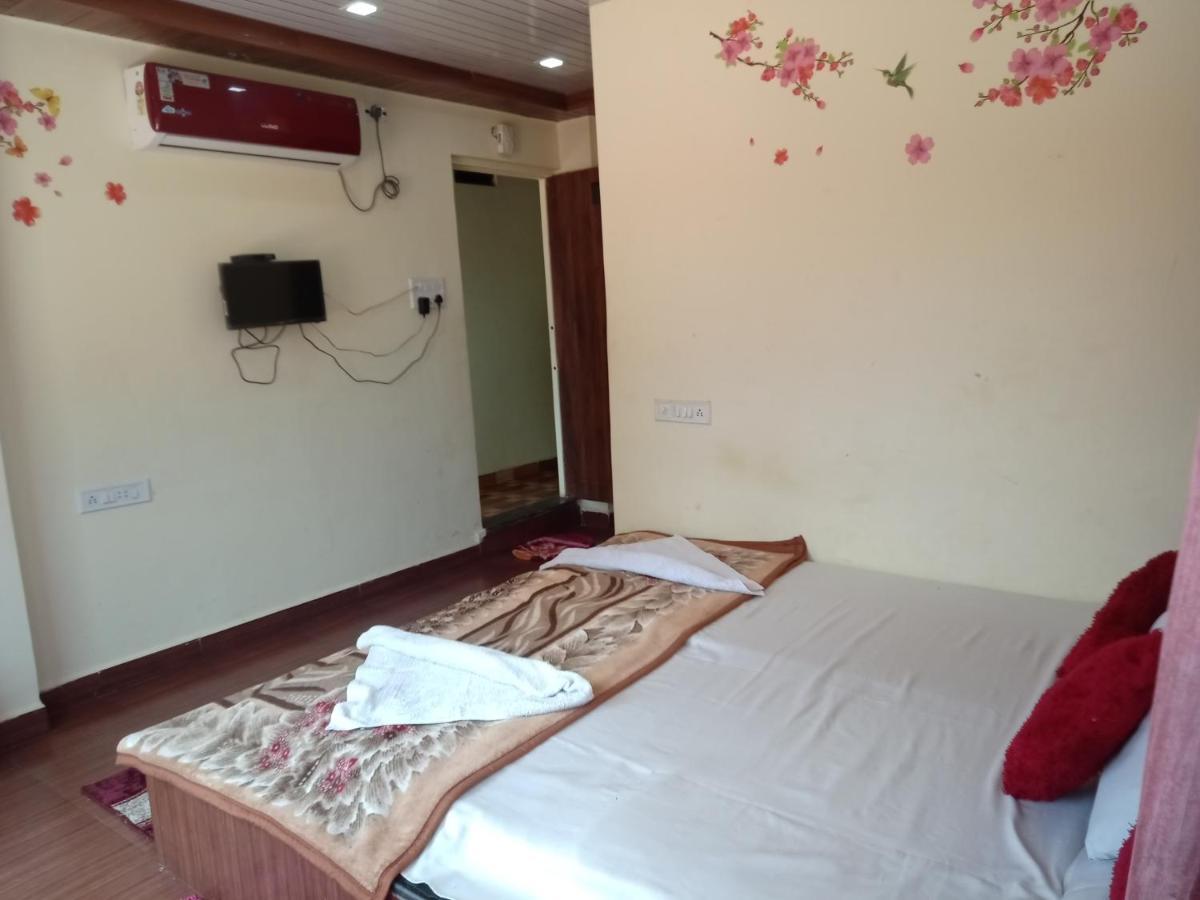 New Natraj Hotel Chikhaldara ภายนอก รูปภาพ